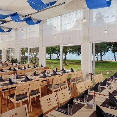 Garden Plava Laguna 4*