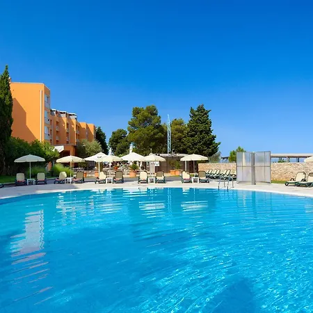 Garden Plava Laguna 4*