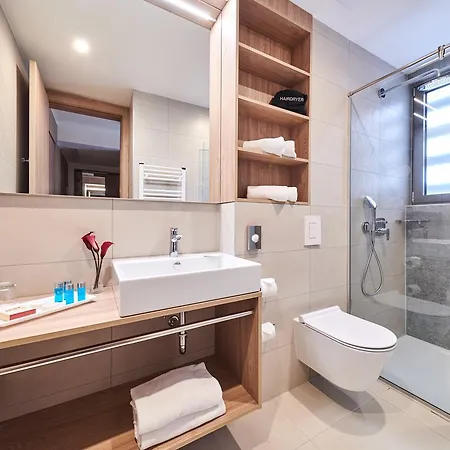 Garden Plava Laguna Ξενοδοχείο 4*